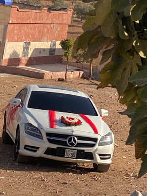 رسيدس CLS 500 موديل 2014 – فل كامل للبيع  🔹 الموديل: Mercedes-Benz CLS 500 🔹 سنة الصنع: 2014 🔹 المسافة المقطوعة: 195,000 كم 🔹 الوارد: خليجي 🔹 الأوراق: نظامية / السيارة على الورق  ⚙️ المواصفات: 	•	فل كامل مواصفات 	•	كراسي جلد كهرباء 	•	ذاكرة كراسي كهرباء 	•	لون داخلي أحمر 	•	إضاءة LED 	•	فتحة سقف 	•	حساسات أمامية وخلفية 	•	محرك V8 	•	قير أوتوماتيك 7 سرعات 	•	أنظمة قيادة E – M – S 	•	سيارة قوية وأداء عالي (سيارة خارقة)  📍 السيارة جاهزة للفحص 💵 السعر: عند التواصل  📞 للتواصل: 96007729 📱 اتصال أو واتساب 📍 نداء قبرص - محافظة إدلب