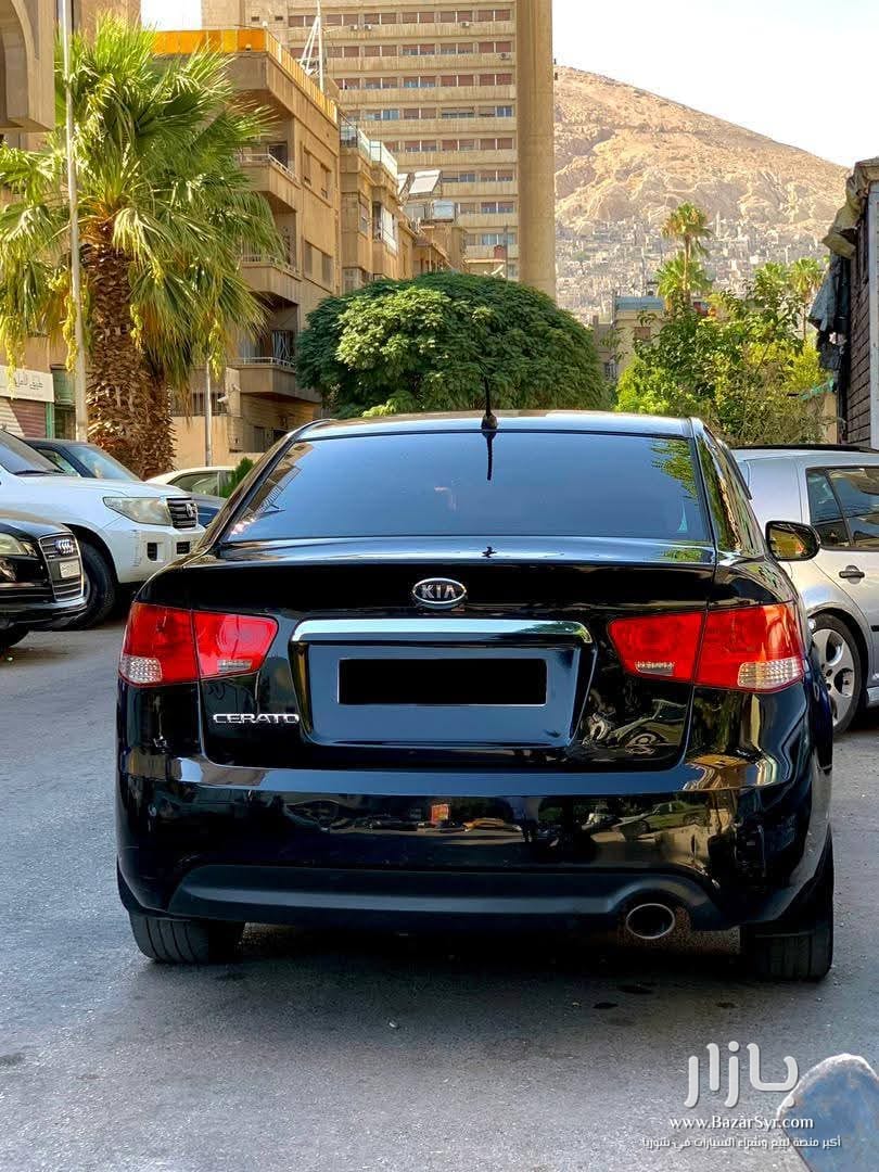{ KIA K7 ليموزين} { KIA K7 ليموزين} - كيا - محافظة دمشق - صورة 1 من 3