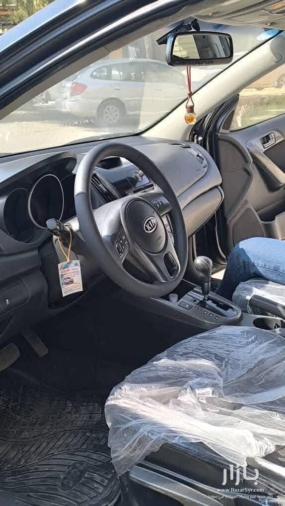 فورتي كاملة مسكرة بصمة فتحه لون اسود السيارة بالورق بانزين فورتي كاملة مسكرة بصمة فتحه لون اسود السيارة بالورق بانزين - كيا - محافظة دمشق - صورة 4 من 4