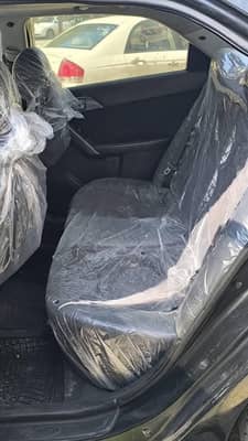 فورتي كاملة مسكرة بصمة  فتحه لون اسود السيارة بالورق  بانزين - محافظة دمشق