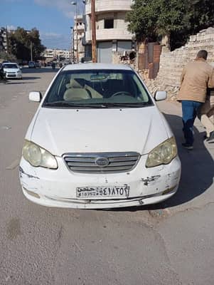 بي واي دي موديل ٢٠٠٩  غير ونواعم  زنار سقف وداخل خالي  كهرباء بالكامل متور ميستوبيشي ميزانية عالية جدا - محافظة حمص