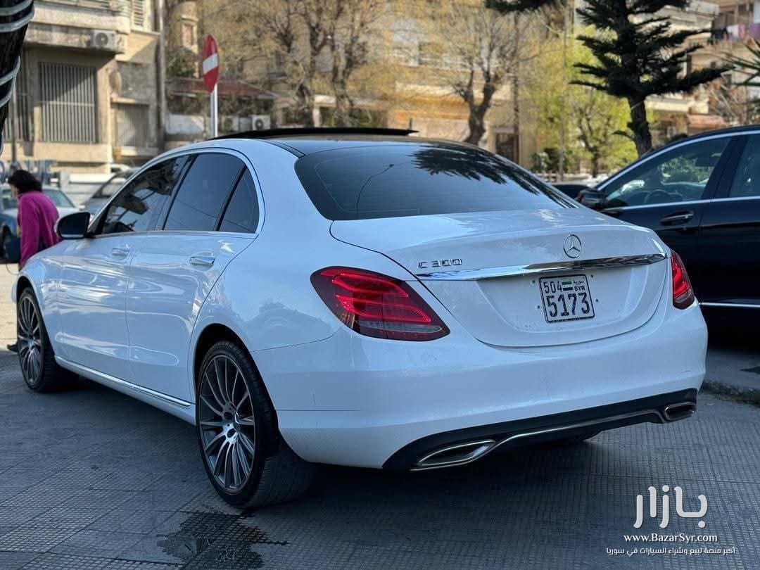 مارسيدس c300 موديل 2015 خالية برا جوا فيها قطعتين بخ مارسيدس c300 موديل 2015 خالية برا جوا فيها قطعتين بخ - مرسيدس - 2015 - محافظة دمشق - صورة 3 من 4