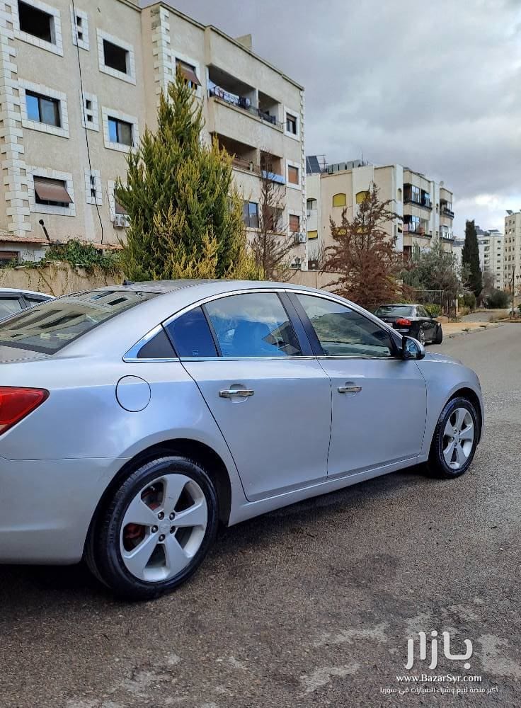 شفر كروز 2010 متور 1800cc سيارة خالية بس فيها ثلاث قطع بخ شفر كروز 2010 متور 1800cc سيارة خالية بس فيها ثلاث قطع بخ - شيفروليه - 2010 - محافظة دمشق - صورة 3 من 6