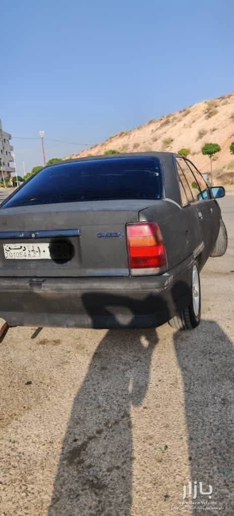 للبيع اوبل اوميغا موديل 1994 للبيع اوبل اوميغا موديل 1994 - أوبل - 1994 - محافظة دمشق - صورة 2 من 5
