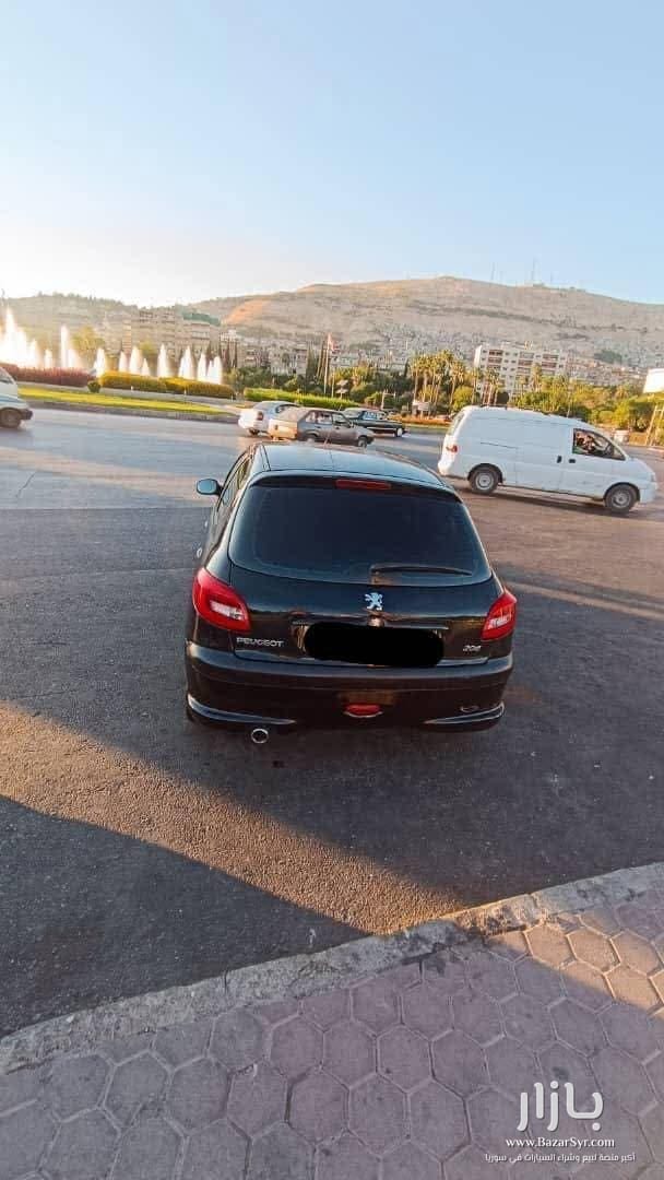 بيجو موديل 2006خالية من الداخل والخارج بيجو موديل 2006خالية من الداخل والخارج - بيجو - محافظة دمشق - صورة 2 من 2
