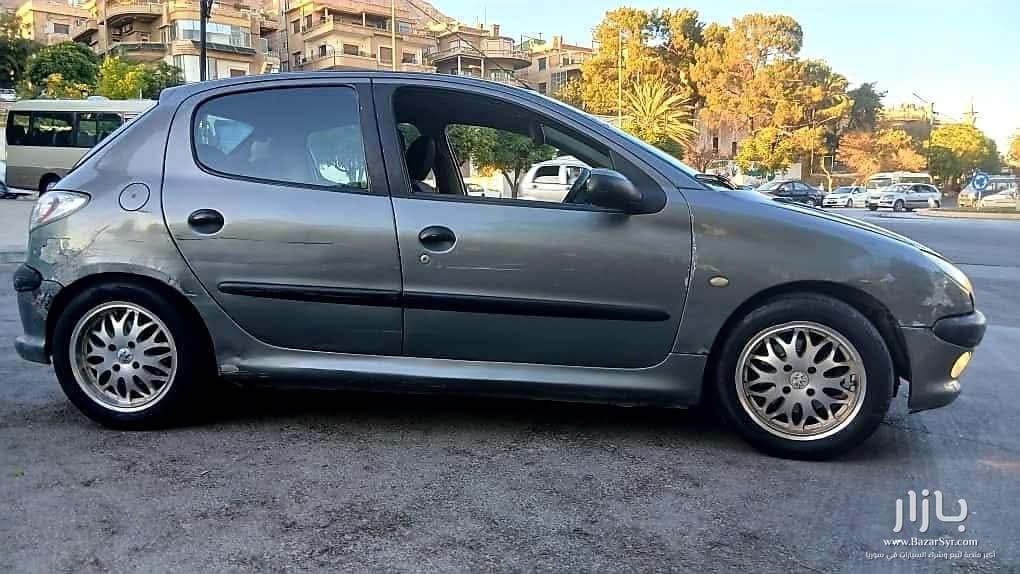 بيجو 206 خاليه جوا والسقف خالي بيجو 206 خاليه جوا والسقف خالي - بيجو - محافظة دمشق - صورة 3 من 3
