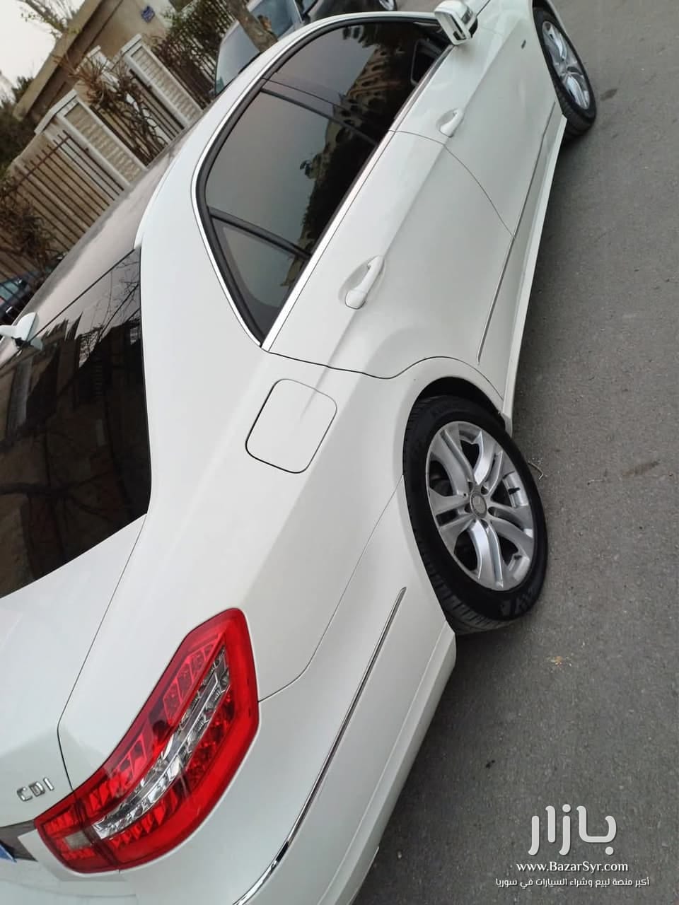 للبيع مرسيدس E220 2011 ديزل  #Mercedes_benz_W212 - مرسيدس - 2011 - محافظة دمشق - صورة 2 من 4