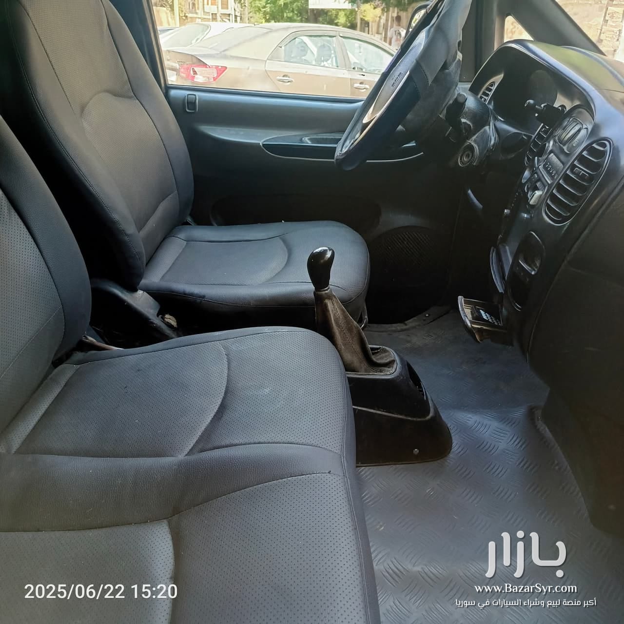 فان اوروبي كرت ٢٠٠٥ نص سياحي ومسيح طويل ١١ راكب - هونداي - 2005 - محافظة حلب - صورة 5 من 5