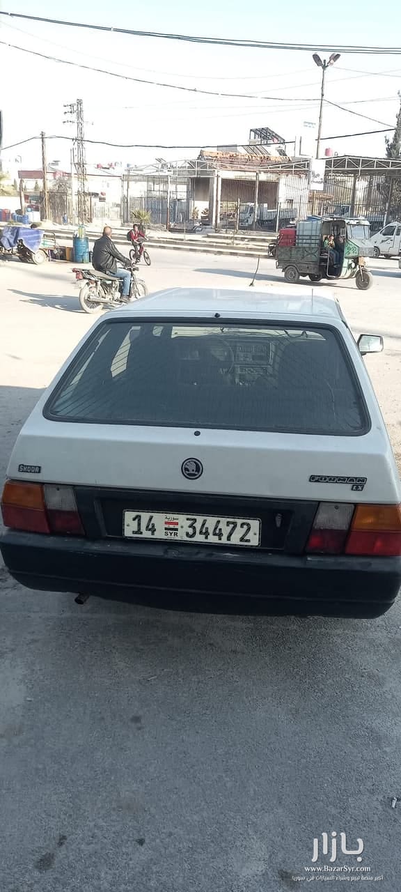 للبيع"سكودا فورمن 95خاليه برا جوا بشحم السياره جاهزه من كل شيء للبيع"سكودا فورمن 95خاليه برا جوا بشحم السياره جاهزه من كل شيء - سكودا - محافظة دمشق - صورة 4 من 5