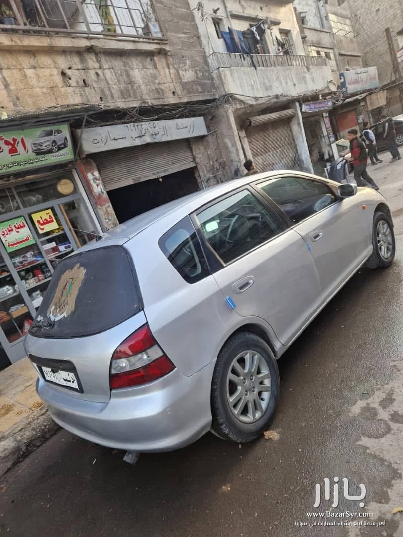 هوندا سيفيك اوروبي محرك 1400cc( بنزين ) سنة الصنع : ٢٠٠١ غيار عادي هوندا سيفيك اوروبي محرك 1400cc( بنزين ) سنة الصنع : ٢٠٠١ غيار عادي - هونداي - 2001 - محافظة إدلب - صورة 1 من 6